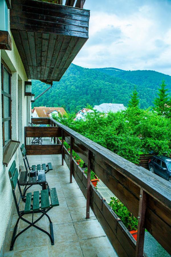 Casa Traian Hotel Sinaia Ngoại thất bức ảnh