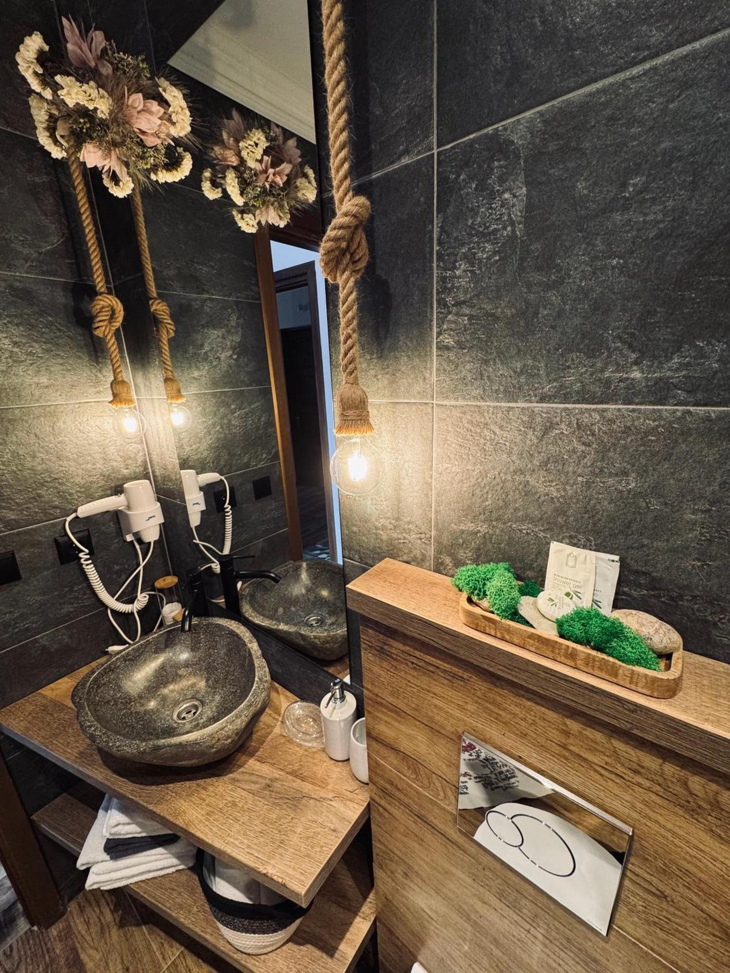 Casa Traian Hotel Sinaia Ngoại thất bức ảnh