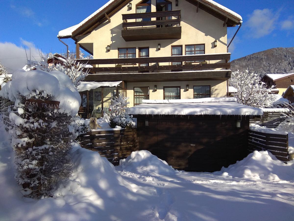 Casa Traian Hotel Sinaia Ngoại thất bức ảnh